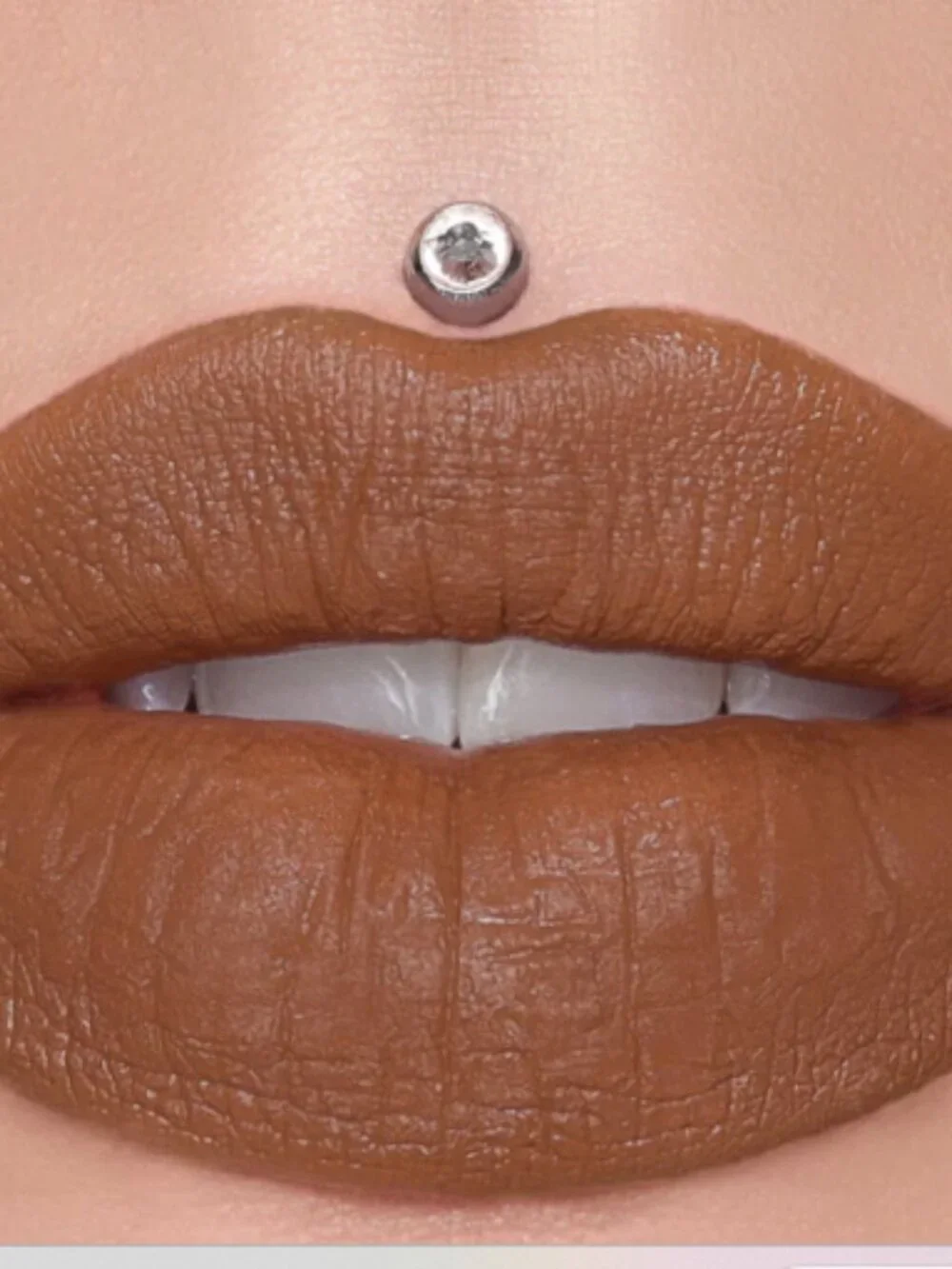 Jeffree Star Velvet Trap Lipstick (Chocolate Fondue)